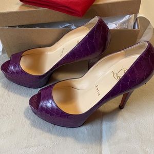 Hyper Prive, Christian Louboutin. Never worn!!